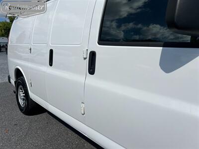 2018 Chevrolet Express 2500 Cargo   - Photo 27 - Mount Joy, PA 17552