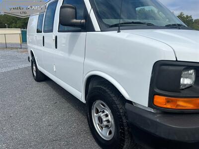 2016 GMC Savana 3500 Cargo   - Photo 17 - Mount Joy, PA 17552