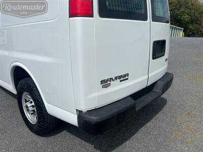 2016 GMC Savana 3500 Cargo   - Photo 11 - Mount Joy, PA 17552