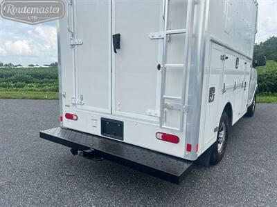 2017 Chevrolet Express 3500 10' Utility   - Photo 8 - Mount Joy, PA 17552