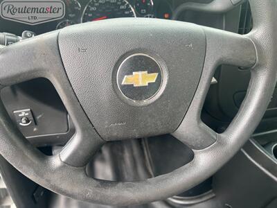 2017 Chevrolet Express 3500 10' Utility   - Photo 30 - Mount Joy, PA 17552