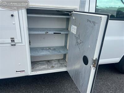 2017 Chevrolet Express 3500 10' Utility   - Photo 13 - Mount Joy, PA 17552