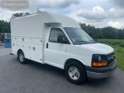 2017 Chevrolet Express 3500 10' Utility   - Photo 1 - Mount Joy, PA 17552