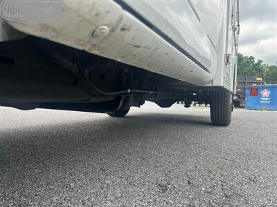 2017 Chevrolet Express 3500 10' Utility   - Photo 33 - Mount Joy, PA 17552