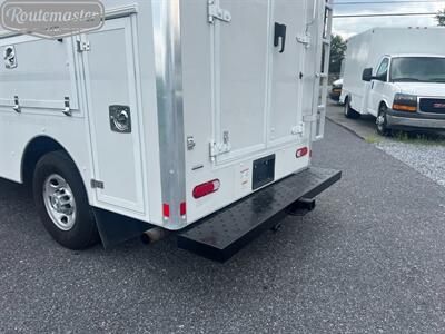 2017 Chevrolet Express 3500 10' Utility   - Photo 19 - Mount Joy, PA 17552