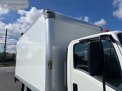 2020 Isuzu NPR 16' Box W/Lift   - Photo 11 - Mount Joy, PA 17552