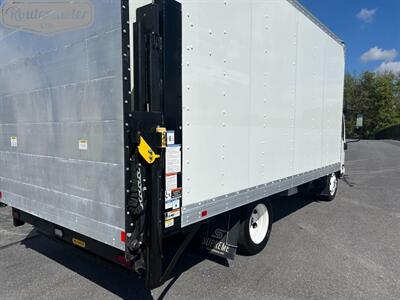 2020 Isuzu NPR 16' Box W/Lift   - Photo 17 - Mount Joy, PA 17552