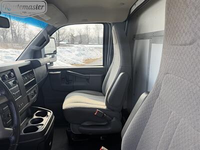 2018 Chevrolet Express 3500 10' Utility   - Photo 27 - Mount Joy, PA 17552