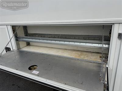 2018 Chevrolet Express 3500 10' Utility   - Photo 9 - Mount Joy, PA 17552