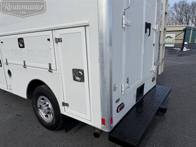 2018 Chevrolet Express 3500 10' Utility   - Photo 7 - Mount Joy, PA 17552