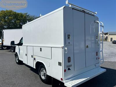2018 Chevrolet Express 3500 11' Utility   - Photo 31 - Mount Joy, PA 17552