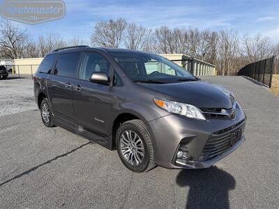 2019 Toyota Sienna XLE Handicap - Photo 2 - Mount Joy, PA 17552