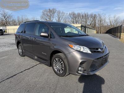 2019 Toyota Sienna XLE Handicap   - Photo 7 - Mount Joy, PA 17552