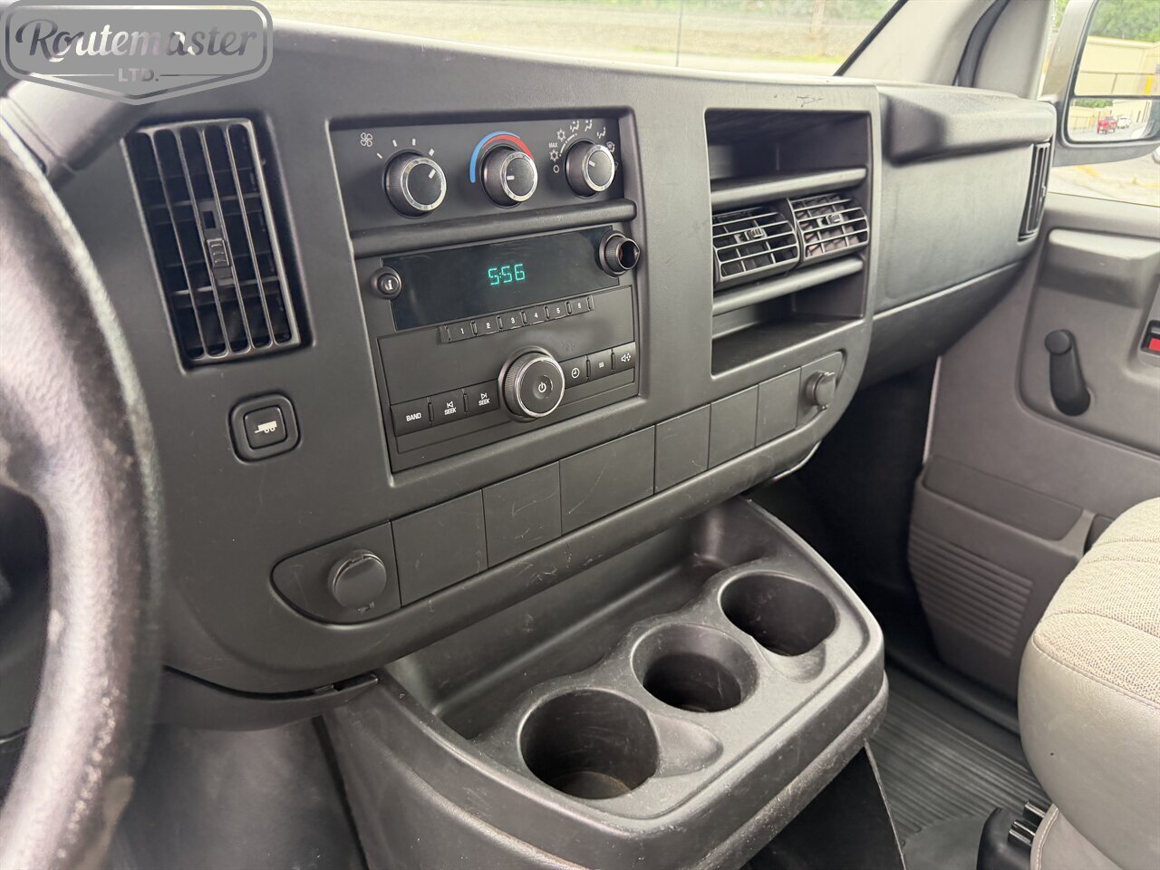 2012 GMC Savana 3500 10' Utility - Photo 31 - Mount Joy, PA 17552