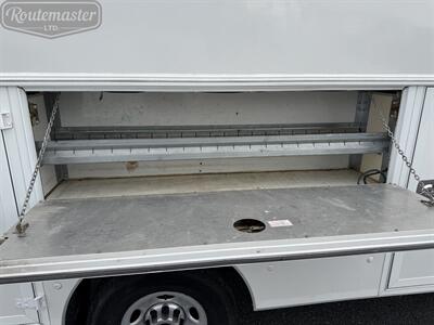 2012 GMC Savana 3500 10' Utility - Photo 11 - Mount Joy, PA 17552