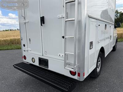 2012 GMC Savana 3500 10' Utility - Photo 8 - Mount Joy, PA 17552