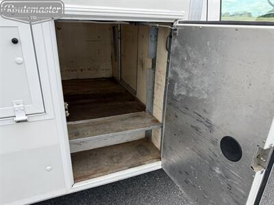 2012 GMC Savana 3500 10' Utility - Photo 12 - Mount Joy, PA 17552