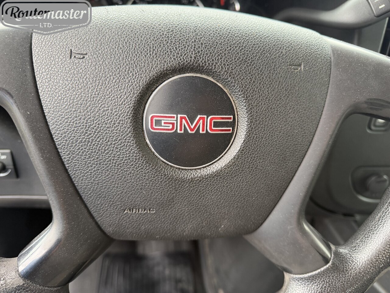 2012 GMC Savana 3500 10' Utility - Photo 32 - Mount Joy, PA 17552