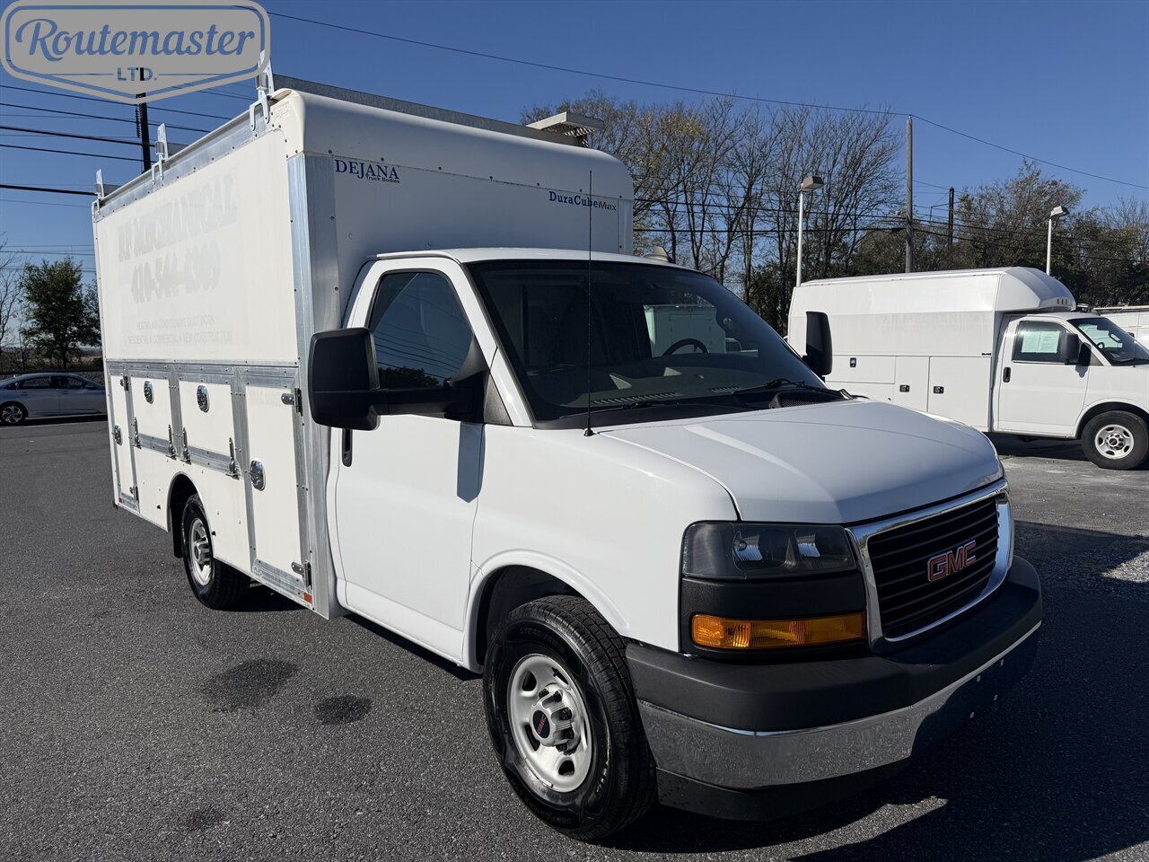 2020 GMC Savana 3500 12' Utility - Photo 2 - Mount Joy, PA 17552