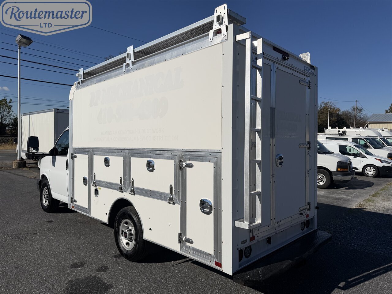 2020 GMC Savana 3500 12' Utility - Photo 7 - Mount Joy, PA 17552