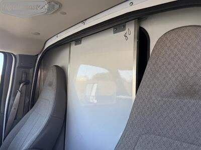 2020 GMC Savana 3500 12' Utility - Photo 30 - Mount Joy, PA 17552