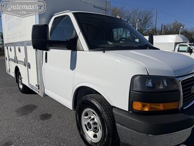 2020 GMC Savana 3500 12' Utility - Photo 4 - Mount Joy, PA 17552