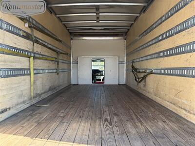 2022 Ford E-Series Van E-350 15' Box   - Photo 13 - Mount Joy, PA 17552