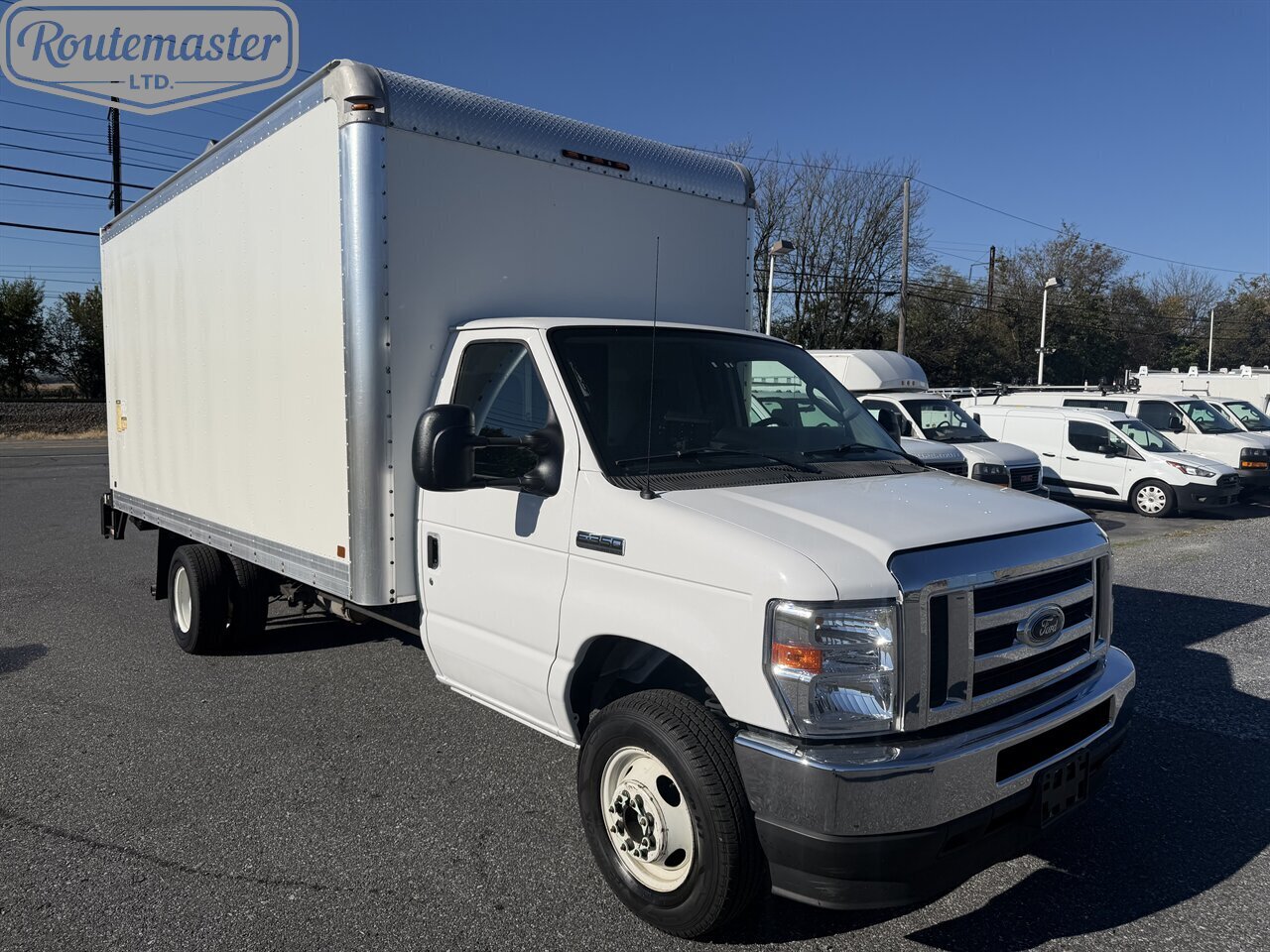 2022 Ford E-Series Van E-350 15' Box   - Photo 1 - Mount Joy, PA 17552