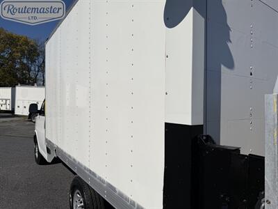 2019 Chevrolet Express 3500 12' Box   - Photo 24 - Mount Joy, PA 17552