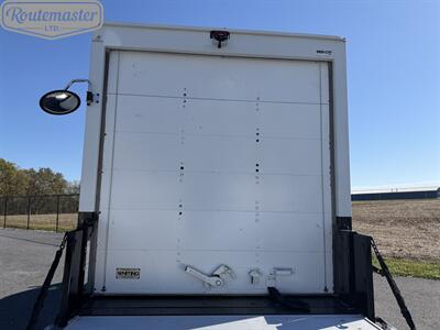 2019 Chevrolet Express 3500 12' Box   - Photo 11 - Mount Joy, PA 17552