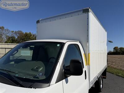 2019 Chevrolet Express 3500 12' Box   - Photo 20 - Mount Joy, PA 17552