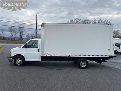 2018 Chevrolet Express 3500 16' Box   - Photo 17 - Mount Joy, PA 17552