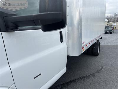 2018 Chevrolet Express 3500 16' Box   - Photo 21 - Mount Joy, PA 17552