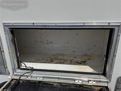 2019 Ford E-Series Van E-450 14' Utility   - Photo 23 - Mount Joy, PA 17552