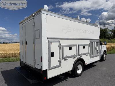 2019 Ford E-Series Van E-450 14' Utility   - Photo 19 - Mount Joy, PA 17552