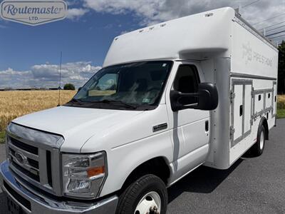 2019 Ford E-Series Van E-450 14' Utility   - Photo 5 - Mount Joy, PA 17552