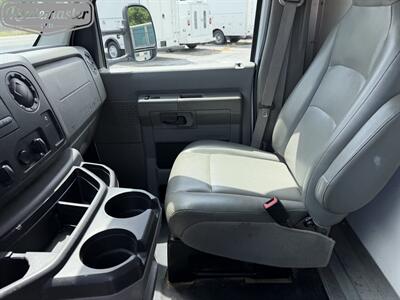2019 Ford E-Series Van E-450 14' Utility   - Photo 33 - Mount Joy, PA 17552