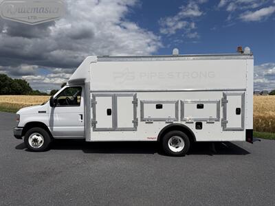 2019 Ford E-Series Van E-450 14' Utility   - Photo 8 - Mount Joy, PA 17552