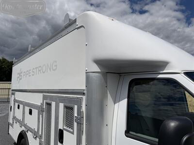 2019 Ford E-Series Van E-450 14' Utility   - Photo 17 - Mount Joy, PA 17552