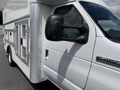 2019 Ford E-Series Van E-450 14' Utility   - Photo 16 - Mount Joy, PA 17552