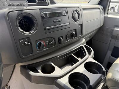 2019 Ford E-Series Van E-450 14' Utility   - Photo 34 - Mount Joy, PA 17552