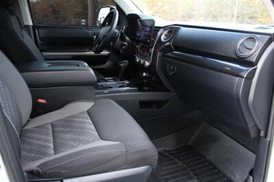 2018 Toyota Tundra SR5   - Photo 32 - Lexington, SC 29073