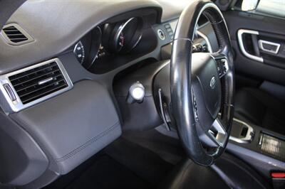 2017 Land Rover Discovery Sport HSE   - Photo 13 - Lexington, SC 29073