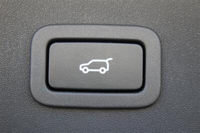 2017 Land Rover Discovery Sport HSE   - Photo 20 - Lexington, SC 29073