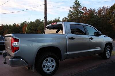 2018 Toyota Tundra SR5 CREW MAX - Photo 12 - Lexington, SC 29073