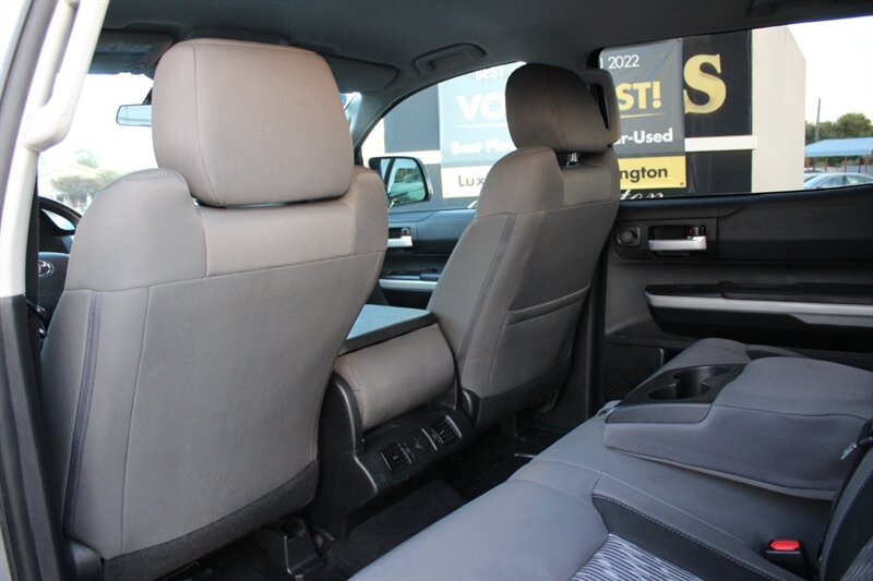 2018 Toyota Tundra SR5 CREW MAX - Photo 25 - Lexington, SC 29073