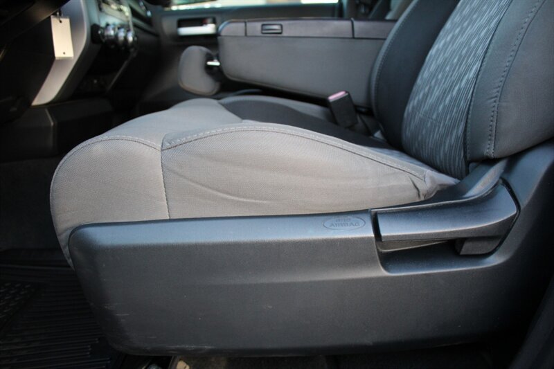 2018 Toyota Tundra SR5 CREW MAX - Photo 15 - Lexington, SC 29073