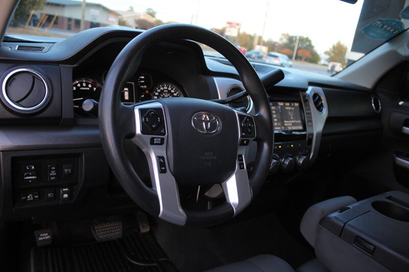 2018 Toyota Tundra SR5 CREW MAX - Photo 19 - Lexington, SC 29073