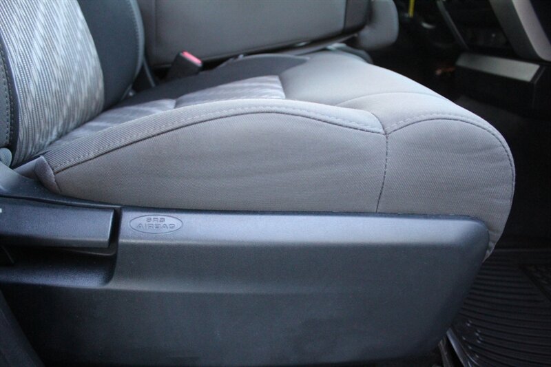 2018 Toyota Tundra SR5 CREW MAX - Photo 30 - Lexington, SC 29073