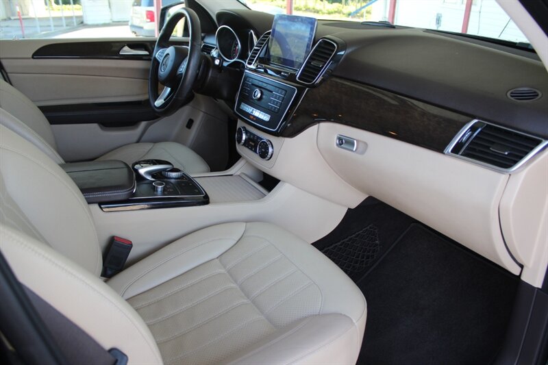 2017 Mercedes-Benz GLE 350 4MATIC - Photo 39 - Lexington, SC 29073